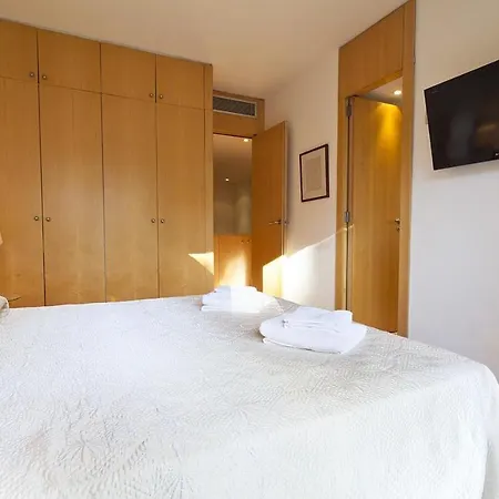 Apartment Spacious In With Outdoor Terrace